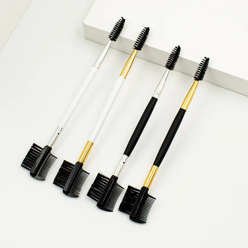Brosse à sourcils double embout