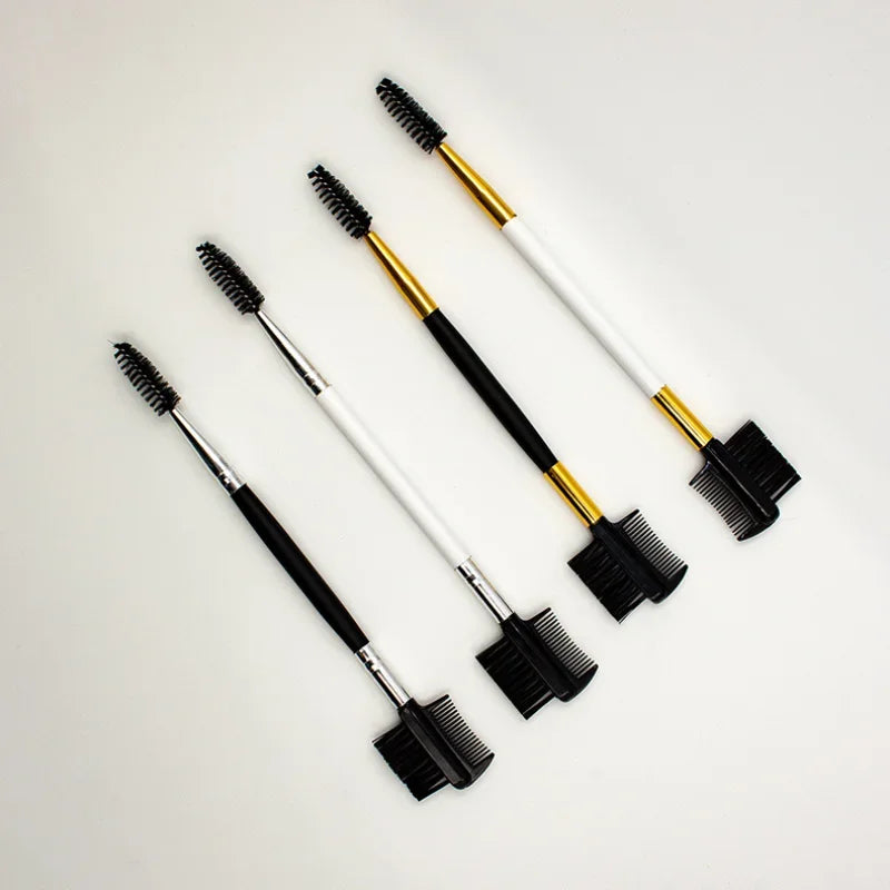 Brosse à sourcils double embout